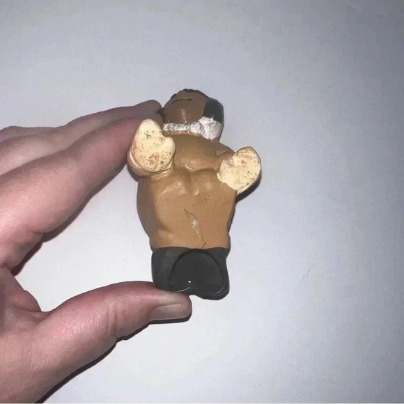 Eskimo Figurines Set Of 3 In Great Condition! Vintage Inuit - Picture 8 of 13